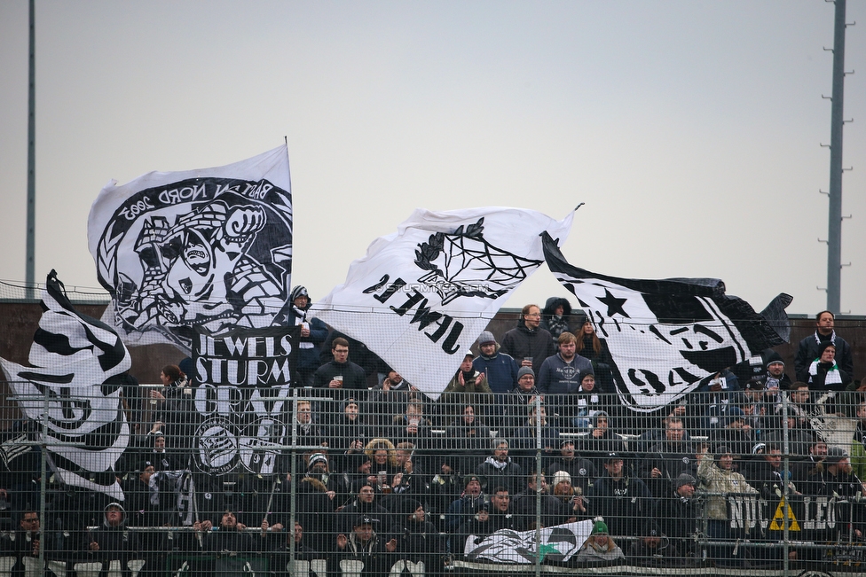 Altach - Sturm Graz
Oesterreichische Fussball Bundesliga, 15. Runde, SCR Altach - SK Sturm Graz, Stadion Schnabelholz Altach, 25.11.2018. 

Foto zeigt Fans von Sturm
