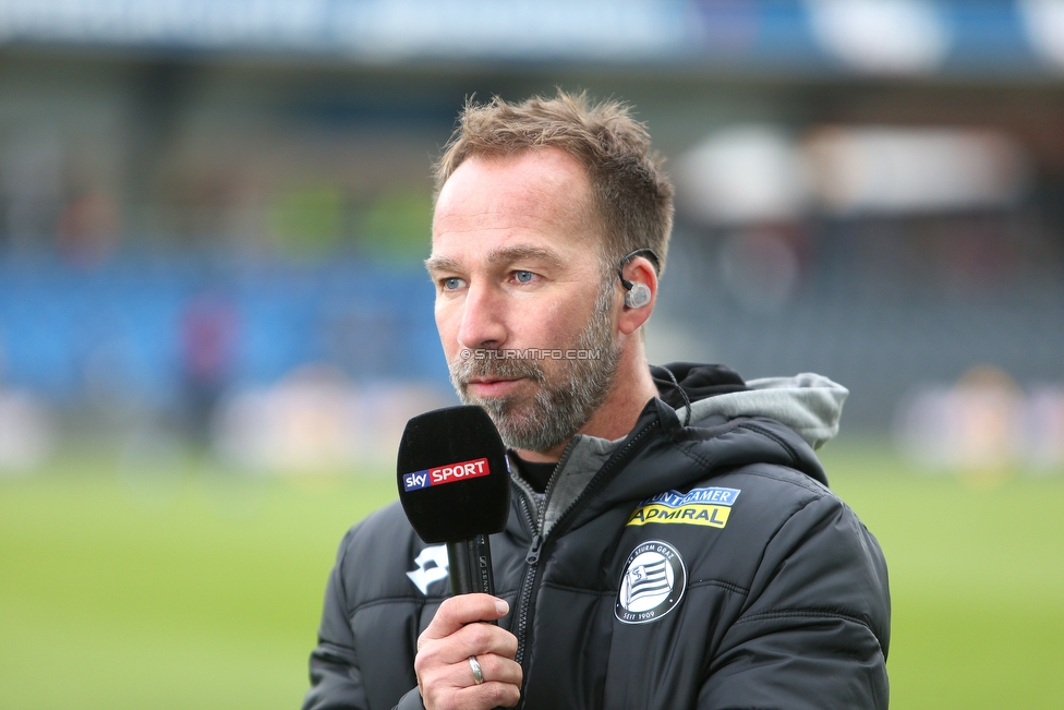 Altach - Sturm Graz
Oesterreichische Fussball Bundesliga, 15. Runde, SCR Altach - SK Sturm Graz, Stadion Schnabelholz Altach, 25.11.2018. 

Foto zeigt Roman Maehlich (Cheftrainer Sturm) beim Interview
