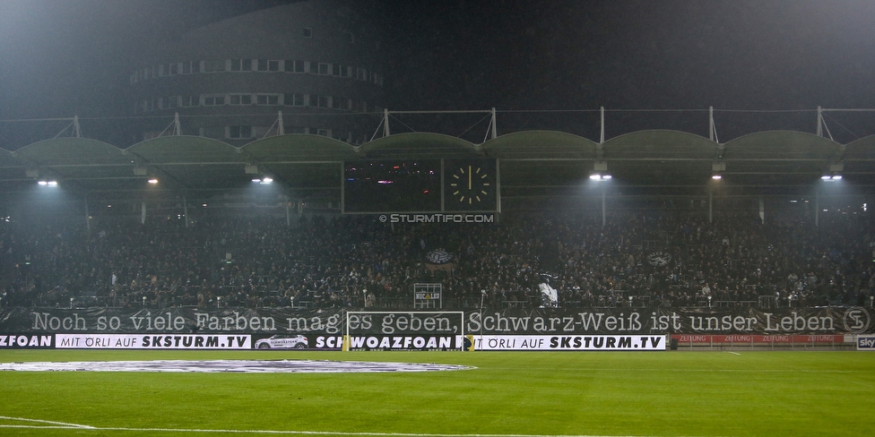 Sturm Graz - Wolfsberg
Oesterreichische Fussball Bundesliga, 16. Runde, SK Sturm Graz - Wolfsberger AC, Stadion Liebenau Graz, 02.12.2018. 

Foto zeigt Fans von Sturm mit einer Choreografie
