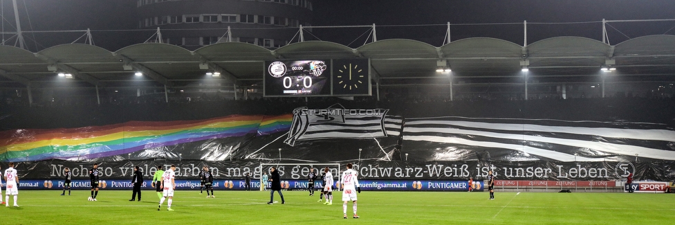 Sturm Graz - Wolfsberg
Oesterreichische Fussball Bundesliga, 16. Runde, SK Sturm Graz - Wolfsberger AC, Stadion Liebenau Graz, 02.12.2018. 

Foto zeigt Fans von Sturm mit einer Choreografie
