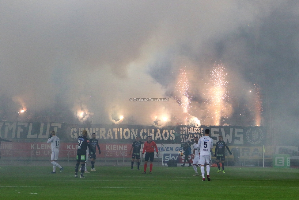 Sturm Graz - Admira Wacker
Oesterreichische Fussball Bundesliga, 18. Runde, SK Sturm Graz - FC Admira Wacker Moedling, Stadion Liebenau Graz, 15.12.2018. 

Foto zeigt Fans von Sturm
Schlüsselwörter: pyrotechnik