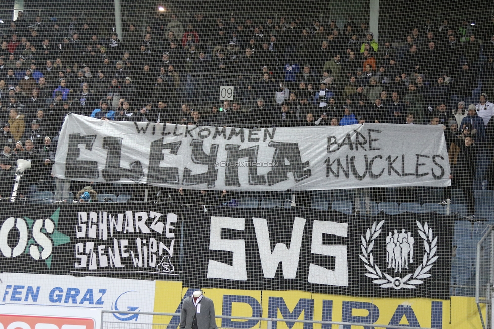 Sturm Graz - Admira Wacker
Oesterreichische Fussball Bundesliga, 18. Runde, SK Sturm Graz - FC Admira Wacker Moedling, Stadion Liebenau Graz, 15.12.2018. 

Foto zeigt Fans von Sturm mit einem Spruchband
