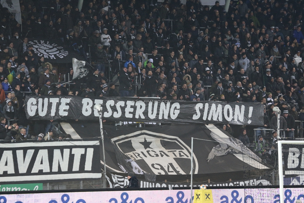 Sturm Graz - Admira Wacker
Oesterreichische Fussball Bundesliga, 18. Runde, SK Sturm Graz - FC Admira Wacker Moedling, Stadion Liebenau Graz, 15.12.2018. 

Foto zeigt Fans von Sturm mit einem Spruchband
