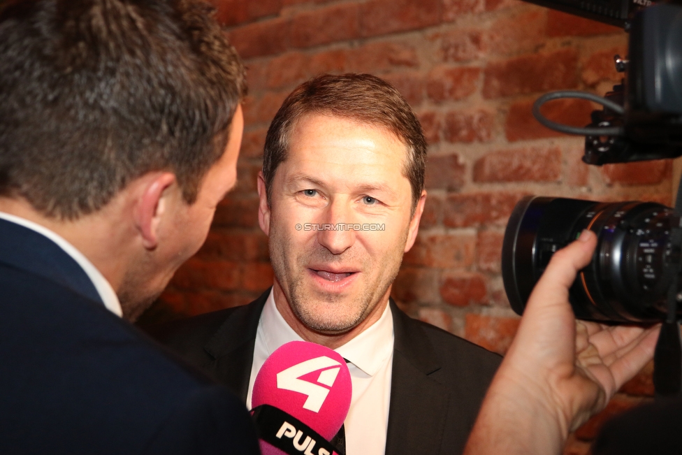 110 Jahre Gala Sturm
110 Jahre SK Sturm Graz Gala, Seifenfabrik Graz, 17.01.2019.

Foto zeigt Franco Foda (Cheftrainer Oesterreich) beim Interview
