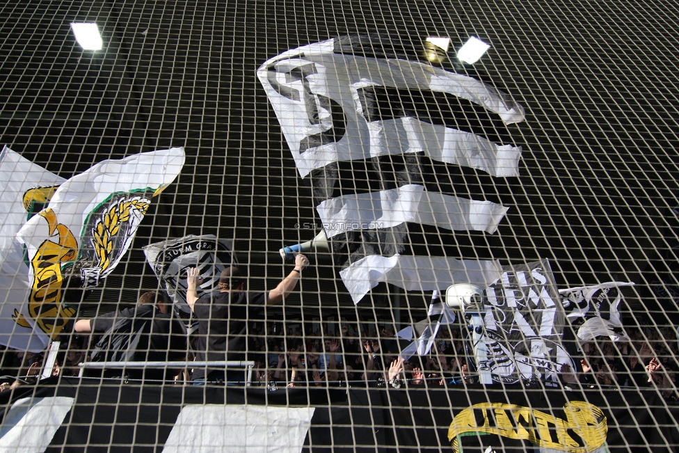 Sturm Graz - LASK
Oesterreichische Fussball Bundesliga, 20. Runde, SK Sturm Graz - LASK, Stadion Liebenau Graz, 03.03.2019. 

Foto zeigt Fans von Sturm
