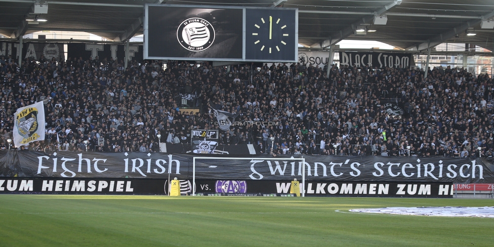 Sturm Graz - Austria Wien
Oesterreichische Fussball Bundesliga, 22. Runde, SK Sturm Graz - FK Austria Wien, Stadion Liebenau Graz, 17.03.2019. 

Foto zeigt Fans von Sturm mit einem Spruchband
