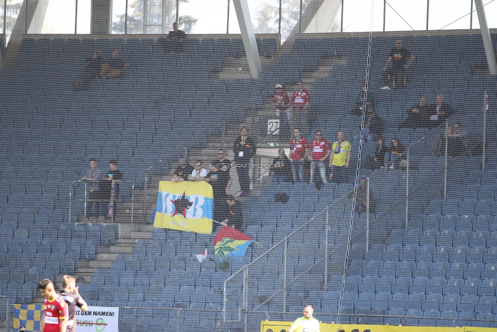 Sturm Graz - St. Poelten
Oesterreichische Fussball Bundesliga, 23. Runde, SK Sturm Graz - SKN St. Poelten, Stadion Liebenau Graz, 31.03.2019. 

Foto zeigt Fans von St. Poelten
