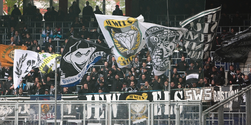 RB Salzburg - Sturm Graz
Oesterreichische Fussball Bundesliga, 25. Runde, FC RB Salzburg - SK Sturm Graz, Franz Horr Stadion Wien, 14.04.2019. 

Foto zeigt Fans von Sturm
