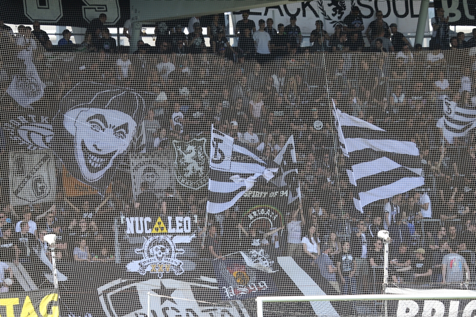 Sturm Graz - Wolfsberg
Oesterreichische Fussball Bundesliga, 26. Runde, SK Sturm Graz - Wolfsberger AC, Stadion Liebenau Graz, 21.04.2019. 

Foto zeigt Fans von Sturm
