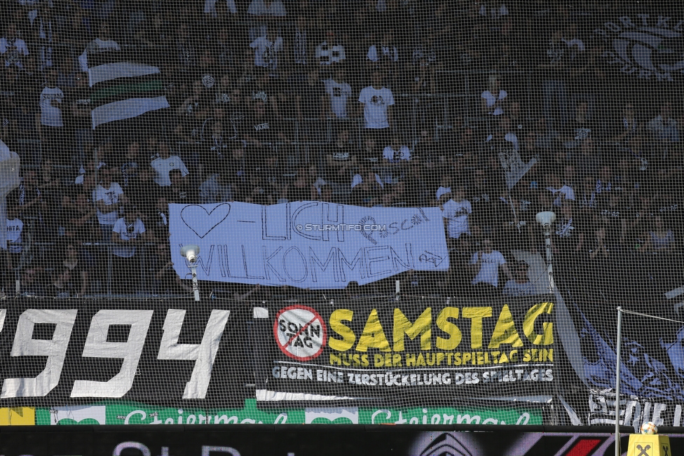 Sturm Graz - Wolfsberg
Oesterreichische Fussball Bundesliga, 26. Runde, SK Sturm Graz - Wolfsberger AC, Stadion Liebenau Graz, 21.04.2019. 

Foto zeigt Fans von Sturm mit einem Spruchband
