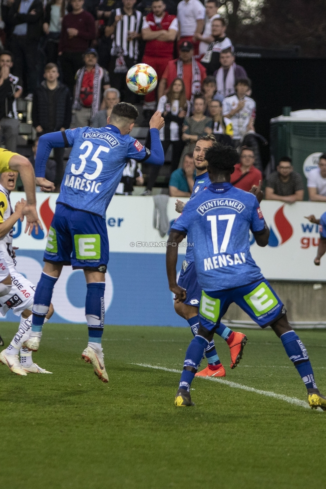 LASK - Sturm Graz
Oesterreichische Fussball Bundesliga, 27. Runde, LASK - SK Sturm Graz, Waldstadion Pasching, 24.04.2019. 

Foto zeigt Dario Maresic (Sturm) und Gideon Mensah (Sturm)
