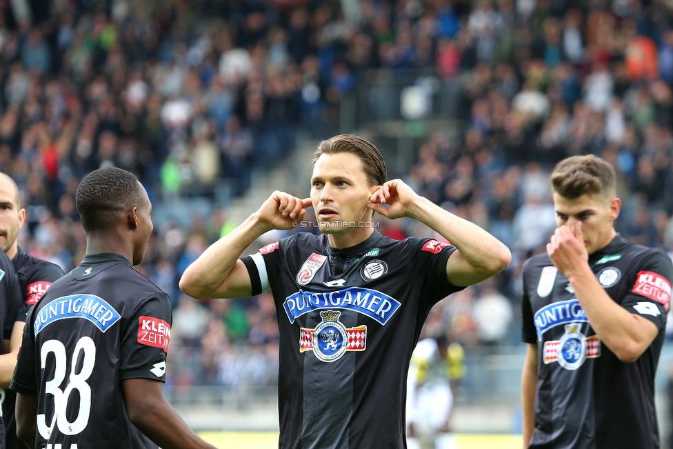 Sturm Graz - LASK
Oesterreichische Fussball Bundesliga, 28. Runde, SK Sturm Graz - LASK, Stadion Liebenau Graz, 28.04.2019. 

Foto zeigt Michael John Lema (Sturm) und Stefan Hierlaender (Sturm)
Schlüsselwörter: torjubel