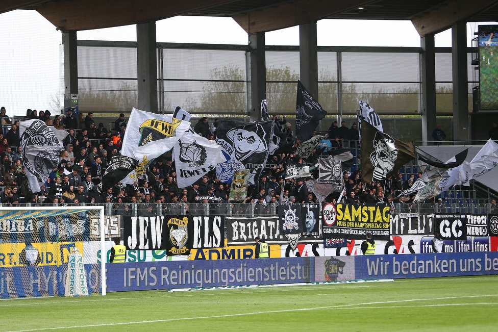 St. Poelten - Sturm Graz
Oesterreichische Fussball Bundesliga, 29. Runde, SKN St. Poelten - SK Sturm Graz, Arena St. Poelten, 05.05.2019. 

Foto zeigt Fans von Sturm
