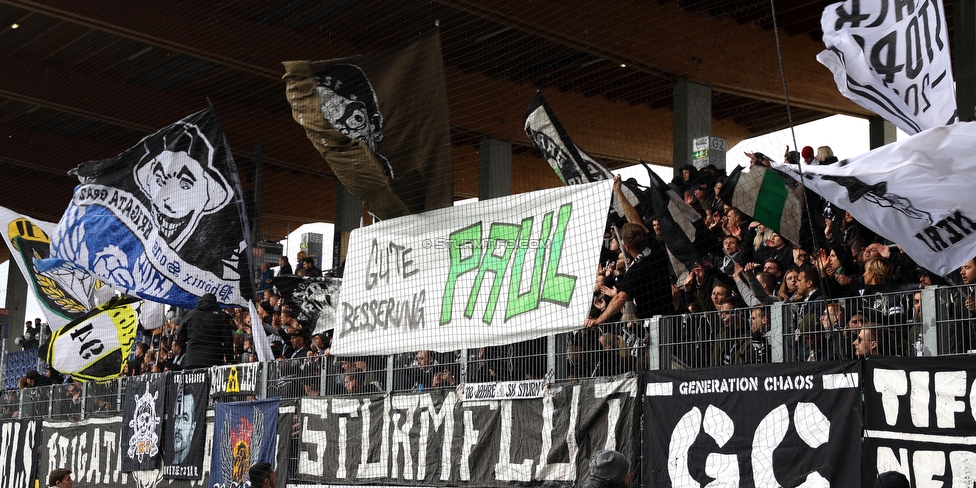 St. Poelten - Sturm Graz
Oesterreichische Fussball Bundesliga, 29. Runde, SKN St. Poelten - SK Sturm Graz, Arena St. Poelten, 05.05.2019. 

Foto zeigt Fans von Sturm mit einem Spruchband
