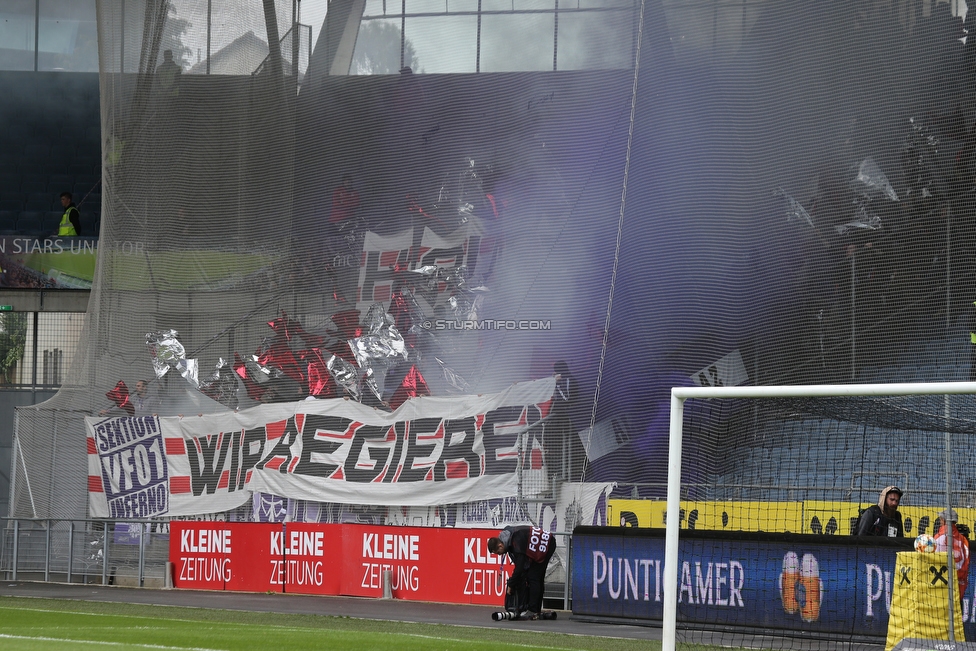 Sturm Graz - Austria Wien
Oesterreichische Fussball Bundesliga, 30. Runde, SK Sturm Graz - FK Austria Wien, Stadion Liebenau Graz, 12.05.2019. 

Foto zeigt Fans von Austria Wien mit einer Choreografie
