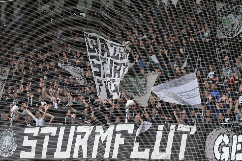 Sturm Graz - Austria Wien
Oesterreichische Fussball Bundesliga, 30. Runde, SK Sturm Graz - FK Austria Wien, Stadion Liebenau Graz, 12.05.2019. 

Foto zeigt Fans von Sturm
