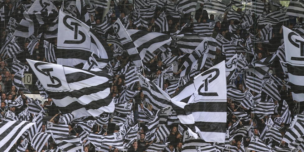 Sturm Graz - RB Salzburg
Oesterreichische Fussball Bundesliga, 31. Runde, SK Sturm Graz - FC RB Salzburg, Stadion Liebenau Graz, 19.05.2019. 

Foto zeigt Fans von Sturm mit einer Choreografie
