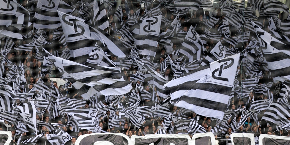 Sturm Graz - RB Salzburg
Oesterreichische Fussball Bundesliga, 31. Runde, SK Sturm Graz - FC RB Salzburg, Stadion Liebenau Graz, 19.05.2019. 

Foto zeigt Fans von Sturm mit einer Choreografie
