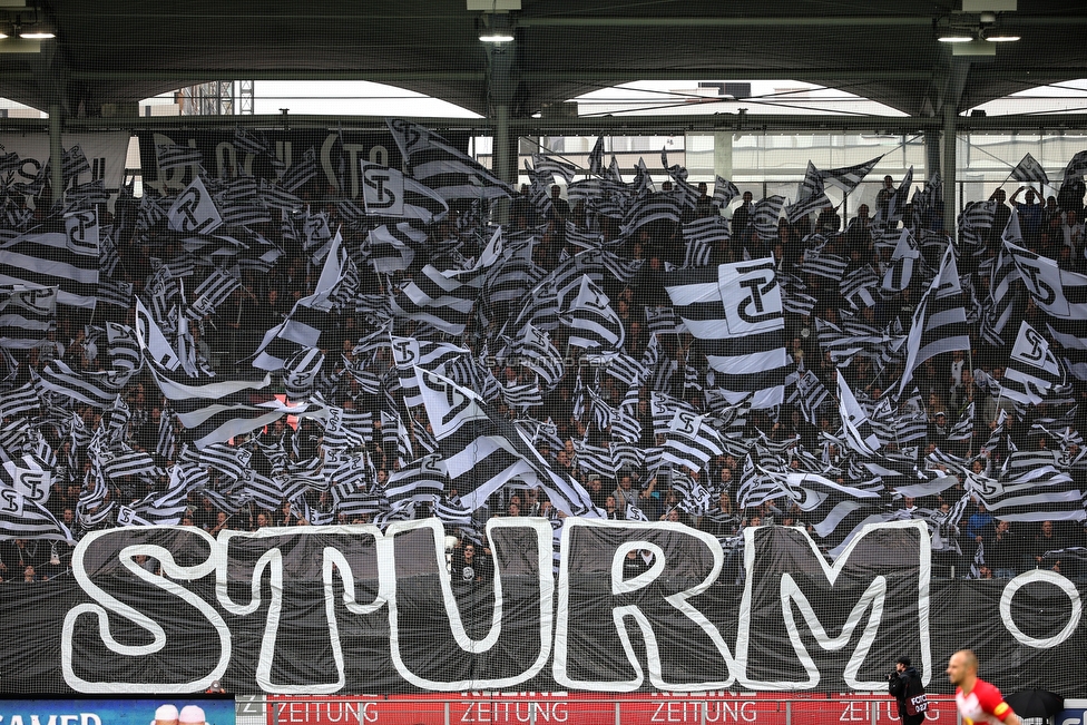 Sturm Graz - RB Salzburg
Oesterreichische Fussball Bundesliga, 31. Runde, SK Sturm Graz - FC RB Salzburg, Stadion Liebenau Graz, 19.05.2019. 

Foto zeigt Fans von Sturm mit einer Choreografie
