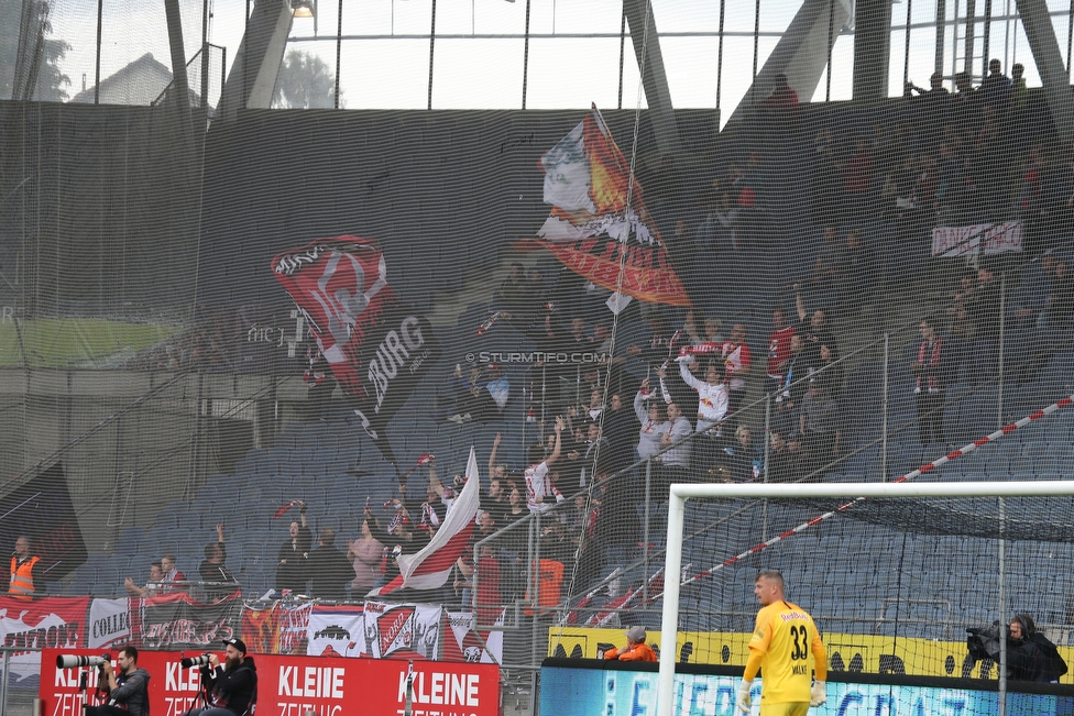 Sturm Graz - RB Salzburg
Oesterreichische Fussball Bundesliga, 31. Runde, SK Sturm Graz - FC RB Salzburg, Stadion Liebenau Graz, 19.05.2019. 

Foto zeigt Fans von RB Salzburg
