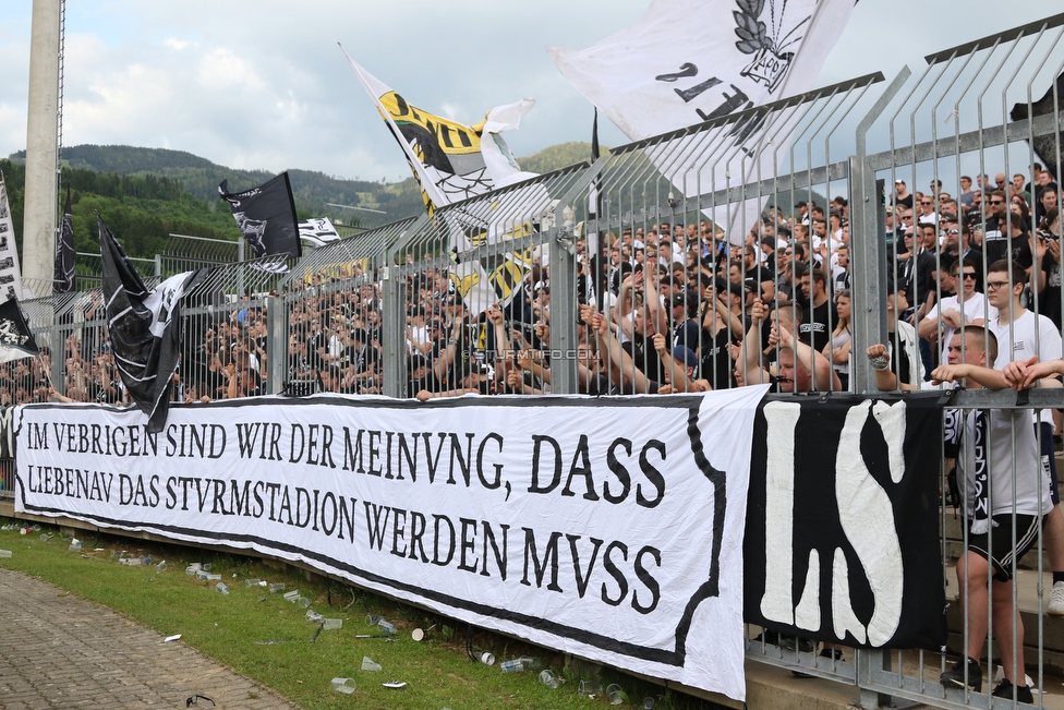 Wolfsberg - Sturm Graz
Oesterreichische Fussball Bundesliga, 32. Runde, Wolfsberger AC - SK Sturm Graz, Lavanttal Arena Wolfsberg, 26.05.2019. 

Foto zeigt Fans von Sturm mit einem Spruchband
Schlüsselwörter: protest