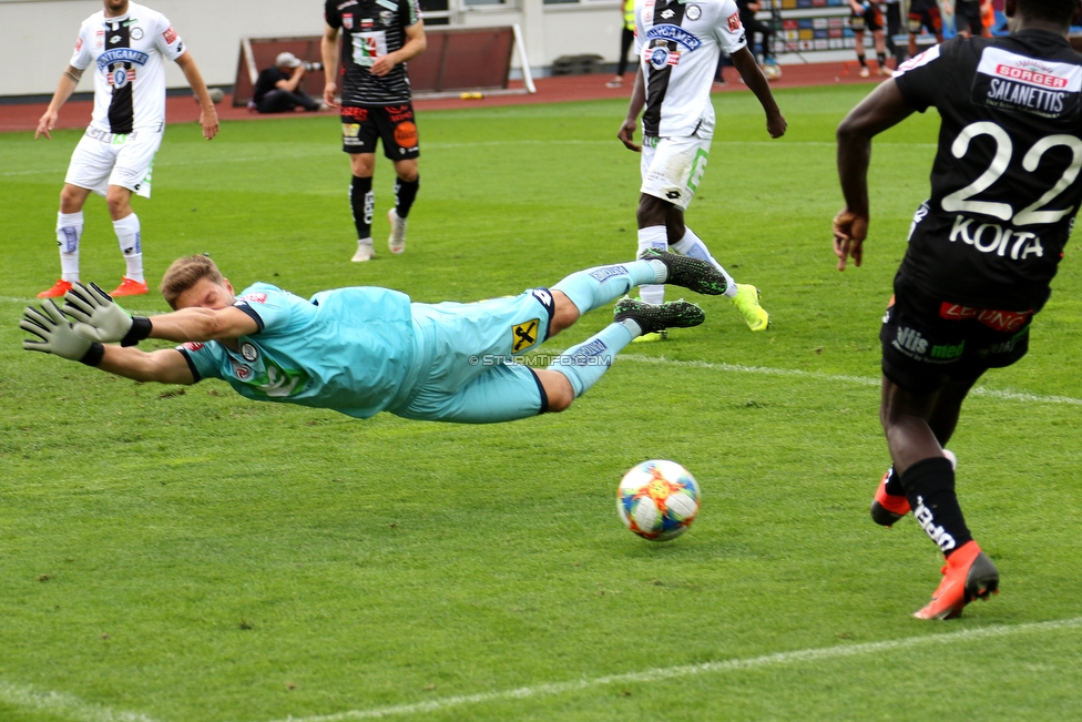 Wolfsberg - Sturm Graz
Oesterreichische Fussball Bundesliga, 32. Runde, Wolfsberger AC - SK Sturm Graz, Lavanttal Arena Wolfsberg, 26.05.2019. 

Foto zeigt Joerg Siebenhandl (Sturm) und Sekou Koita (Wolfsberg)
