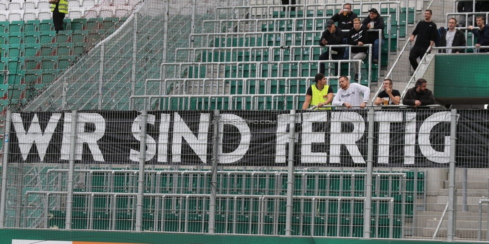 Rapid Wien - Sturm Graz
Oesterreichische Fussball Bundesliga, 34. Runde Europa League Play-Off, SK Rapid Wien - SK Sturm Graz, Weststadion Wien, 30.05.2019. 

Foto zeigt Fans von Sturm mit einem Spruchband
Schlüsselwörter: protest