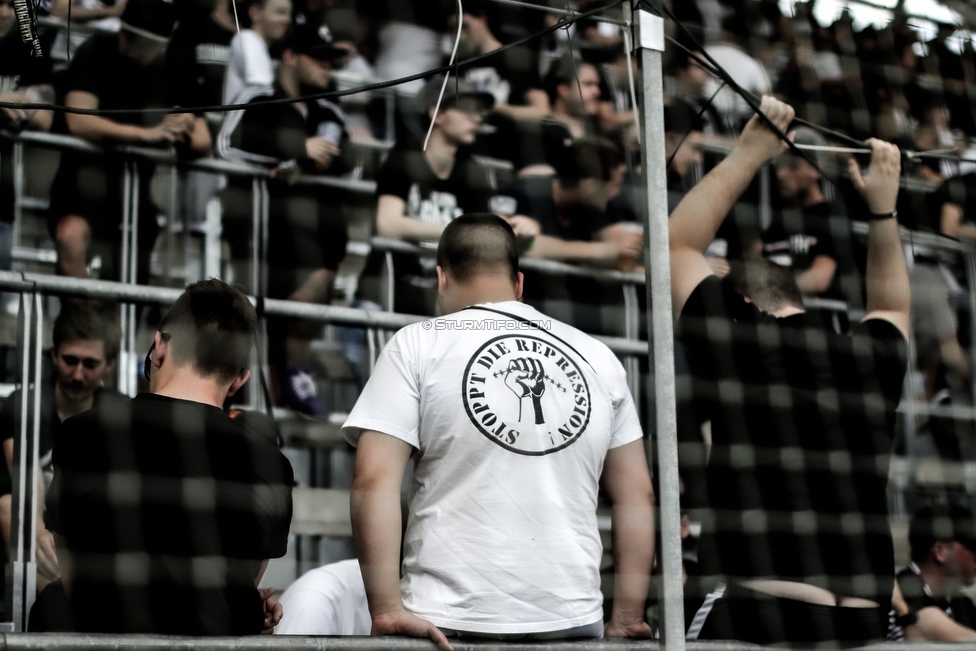 Sturm Graz - Rapid Wien
Oesterreichische Fussball Bundesliga, 35. Runde Europa League Play-Off, SK Sturm Graz - SK Rapid Wien, Stadion Liebenau Graz, 02.06.2019. 

Foto zeigt Fans von Sturm
Schlüsselwörter: enttaeuschung