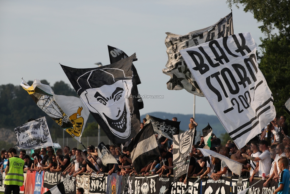 Anif - Sturm Graz
OEFB Cup, 1. Runde, USK Anif - SK Sturm Graz, Sportzentrum Anif, 19.07.2019. 

Foto zeigt Fans von Sturm
