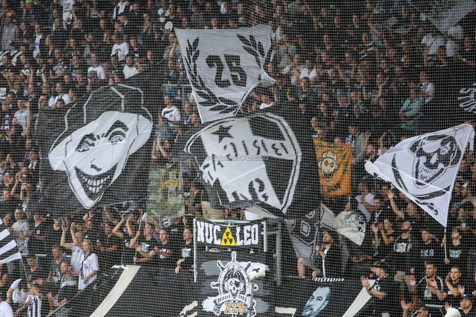 Oesterreichische Fussball Bundesliga, 1. Runde, SK Sturm Graz - SKN St. Poelten, Stadion Liebenau Graz, 28.07.2019. 

Foto zeigt Fans von Sturm
