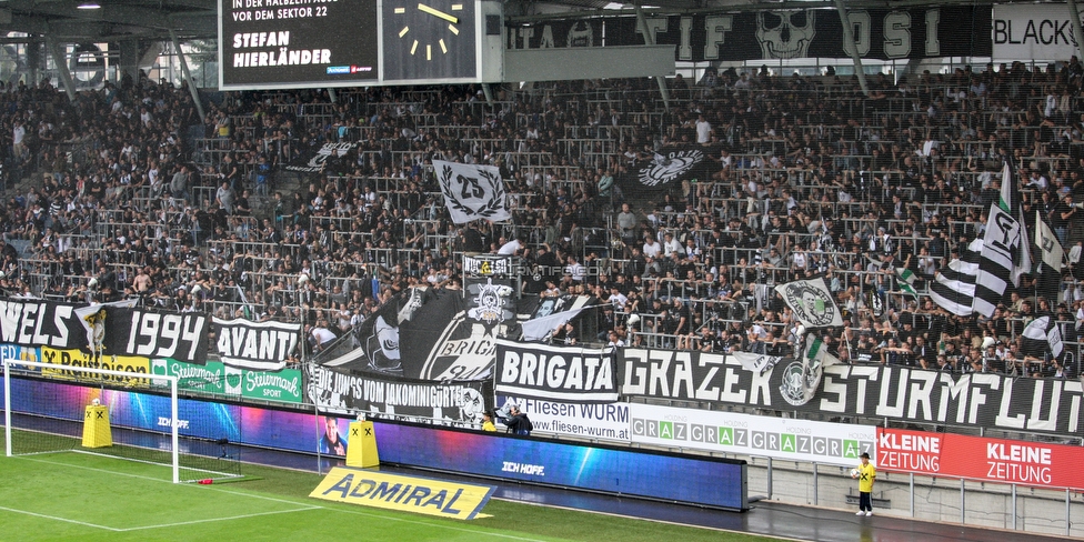 Oesterreichische Fussball Bundesliga, 1. Runde, SK Sturm Graz - SKN St. Poelten, Stadion Liebenau Graz, 28.07.2019. 

Foto zeigt Fans von Sturm
