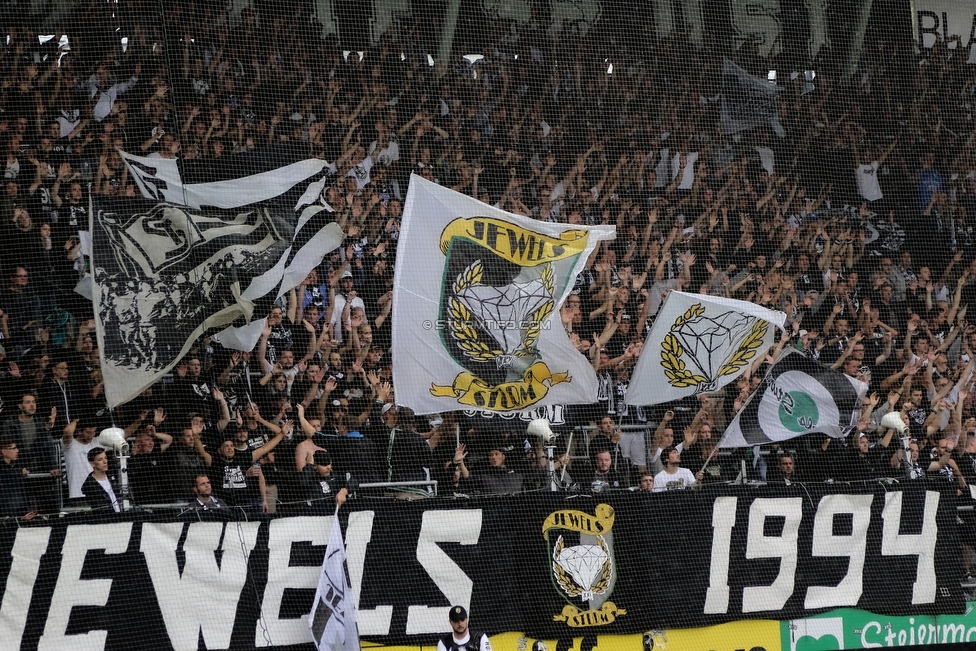 Oesterreichische Fussball Bundesliga, 1. Runde, SK Sturm Graz - SKN St. Poelten, Stadion Liebenau Graz, 28.07.2019. 

Foto zeigt Fans von Sturm
