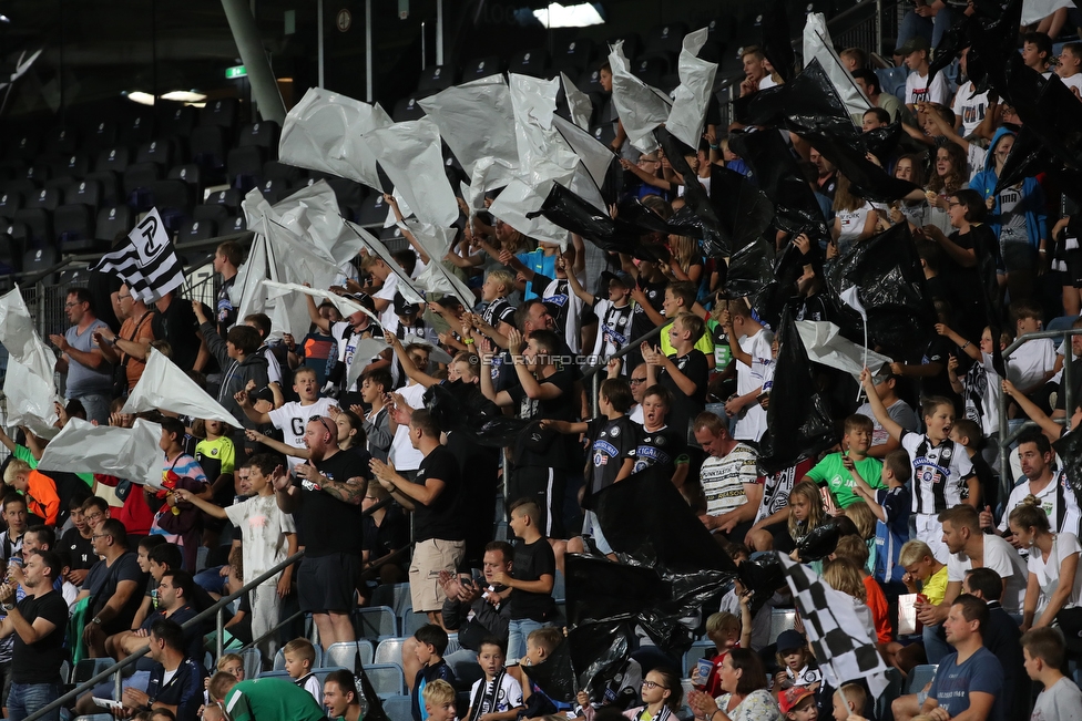 Sturm Graz - Haugesund
UEFA Europa League Qualifikation 2 Runde, SK Sturm Graz - FK Haugesund, Stadion Liebenau Graz, 01.08.2019. 

Foto zeigt Fans von Sturm mit einer Choreografie
