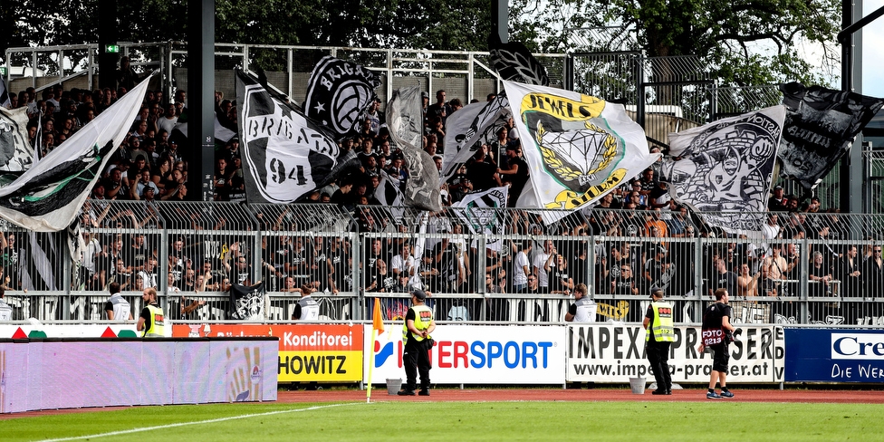 Wolfsberg - Sturm Graz
Oesterreichische Fussball Bundesliga, 2. Runde, Wolfsberger AC - SK Sturm Graz, Lavanttal Arena Wolfsberg, 04.08.2019. 

Foto zeigt Fans von Sturm
