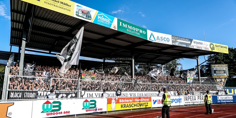 Wolfsberg - Sturm Graz
Oesterreichische Fussball Bundesliga, 2. Runde, Wolfsberger AC - SK Sturm Graz, Lavanttal Arena Wolfsberg, 04.08.2019. 

Foto zeigt Fans von Sturm
