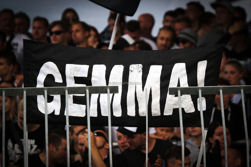 Wolfsberg - Sturm Graz
Oesterreichische Fussball Bundesliga, 2. Runde, Wolfsberger AC - SK Sturm Graz, Lavanttal Arena Wolfsberg, 04.08.2019. 

Foto zeigt Fans von Sturm
