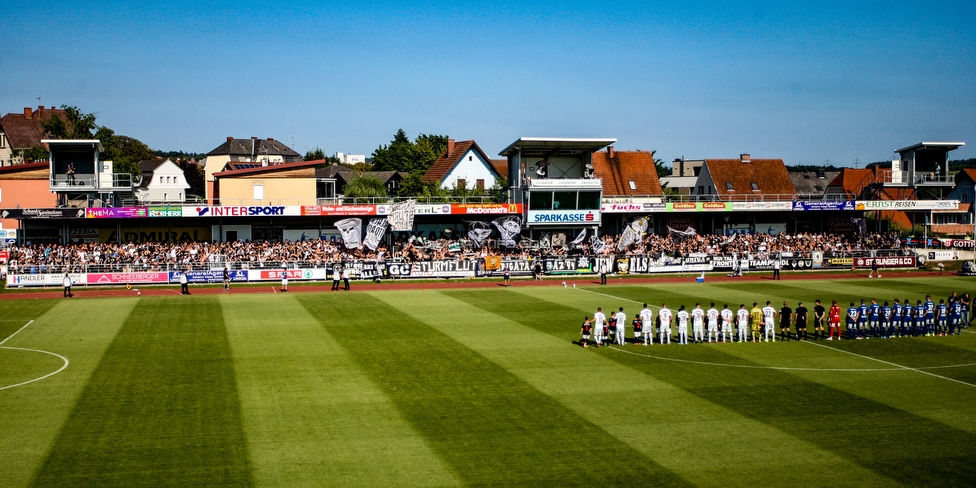 Hartberg - Sturm Graz
Oesterreichische Fussball Bundesliga, 3. Runde, TSV Hartberg - SK Sturm Graz, Stadion Hartberg, 1108.2019. 

Foto zeigt Fans von Sturm
