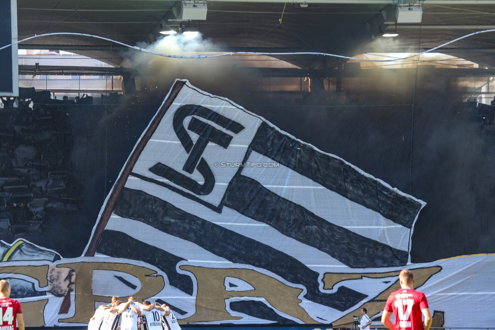 Sturm Graz - Rapid Wien
Oesterreichische Fussball Bundesliga, 4. Runde, SK Sturm Graz - SK Rapid Wien, Stadion Liebenau Graz, 18.08.2019. 

Foto zeigt Fans von Sturm mit einer Choreografie
