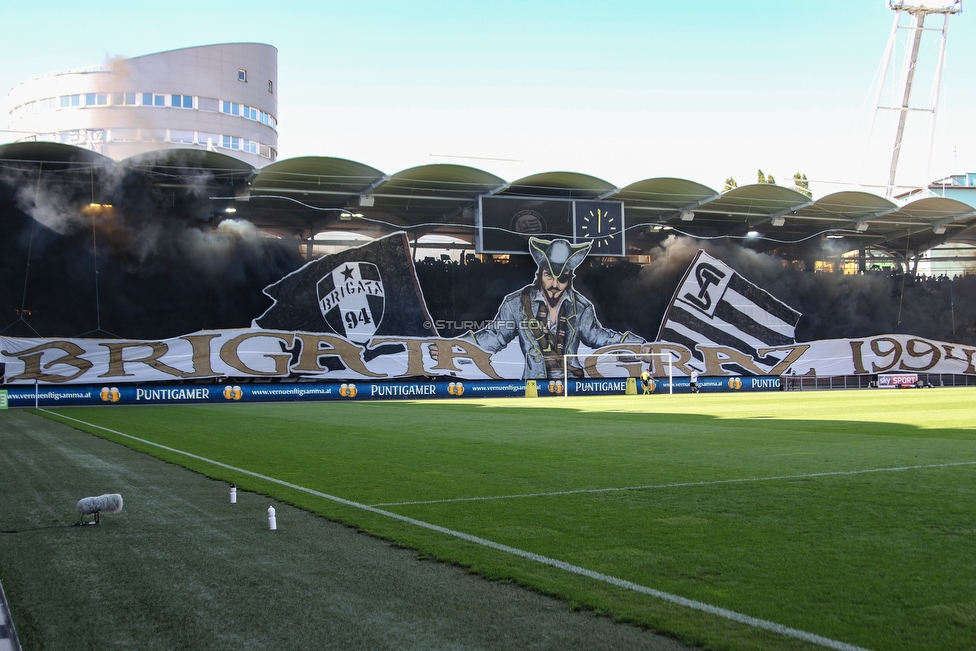 Sturm Graz - Rapid Wien
Oesterreichische Fussball Bundesliga, 4. Runde, SK Sturm Graz - SK Rapid Wien, Stadion Liebenau Graz, 18.08.2019. 

Foto zeigt Fans von Sturm mit einer Choreografie
