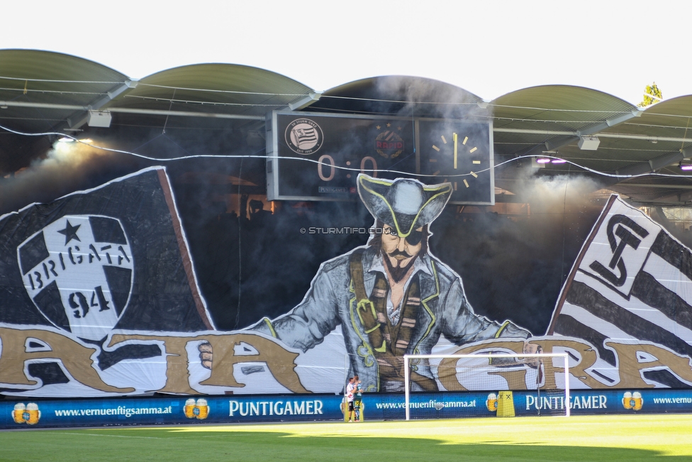 Sturm Graz - Rapid Wien
Oesterreichische Fussball Bundesliga, 4. Runde, SK Sturm Graz - SK Rapid Wien, Stadion Liebenau Graz, 18.08.2019. 

Foto zeigt Fans von Sturm mit einer Choreografie
