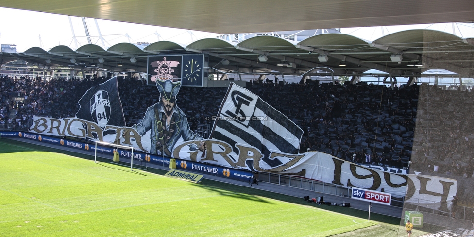 Sturm Graz - Rapid Wien
Oesterreichische Fussball Bundesliga, 4. Runde, SK Sturm Graz - SK Rapid Wien, Stadion Liebenau Graz, 18.08.2019. 

Foto zeigt Fans von Sturm mit einer Choreografie
