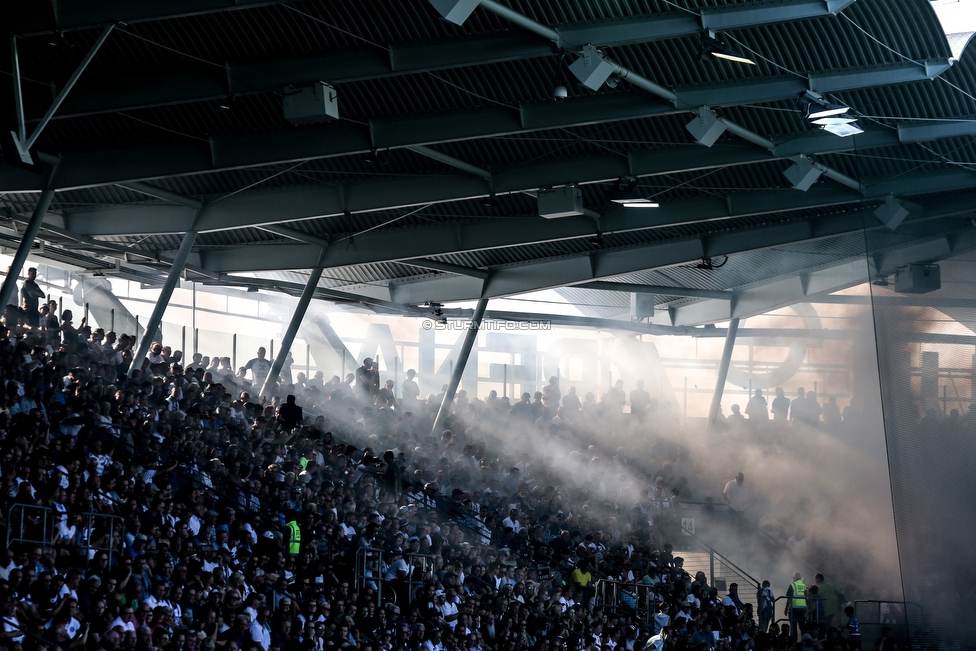 Sturm Graz - Rapid Wien
Oesterreichische Fussball Bundesliga, 4 Runde, SK Sturm Graz - SK Rapid Wien, Stadion Liebenau Graz, 18.08.2019. 

Foto zeigt Fans von Sturm
