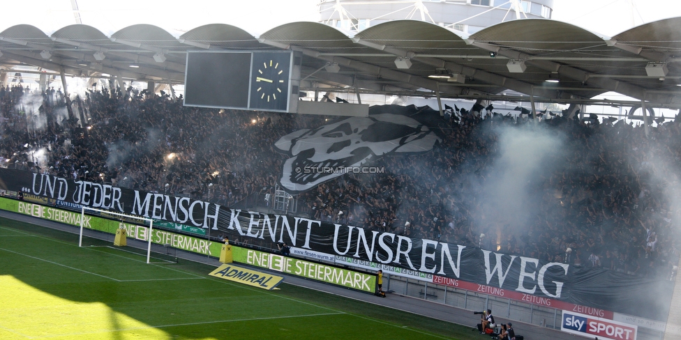 Sturm Graz - Rapid Wien
Oesterreichische Fussball Bundesliga, 4. Runde, SK Sturm Graz - SK Rapid Wien, Stadion Liebenau Graz, 18.08.2019. 

Foto zeigt Fans von Sturm mit einer Choreografie
Schlüsselwörter: pyrotechnik