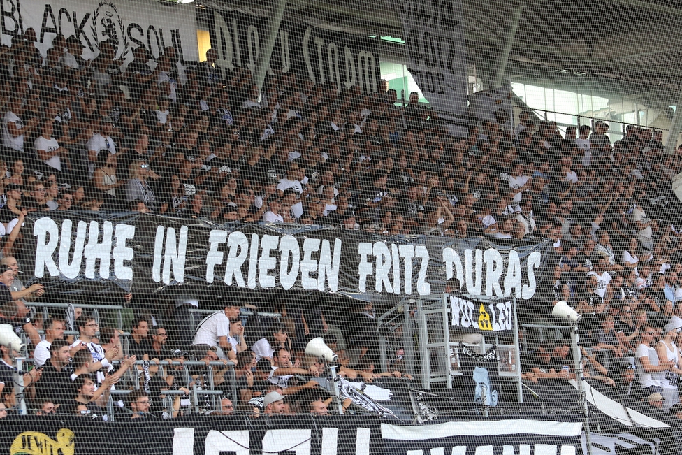 Sturm Graz - Tirol
Oesterreichische Fussball Bundesliga, 5. Runde, SK Sturm Graz - WSG Tirol, Stadion Liebenau Graz, 25.08.2019. 

Foto zeigt Fans von Sturm mit einem Spruchband
Schlüsselwörter: duras