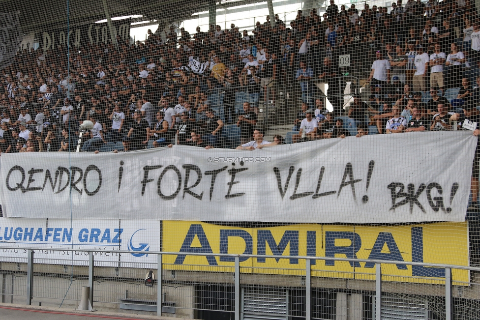 Sturm Graz - Tirol
Oesterreichische Fussball Bundesliga, 5. Runde, SK Sturm Graz - WSG Tirol, Stadion Liebenau Graz, 25.08.2019. 

Foto zeigt Fans von Sturm mit einem Spruchband
Schlüsselwörter: bkg