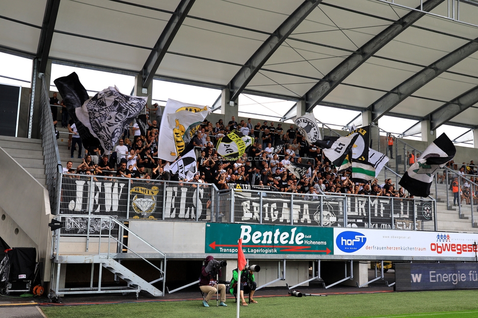 Altach - Sturm Graz
Oesterreichische Fussball Bundesliga, 6. Runde, SCR Altach - SK Sturm Graz, Stadion Schnabelholz Altach, 01.09.2019. 

Foto zeigt Fans von Sturm
