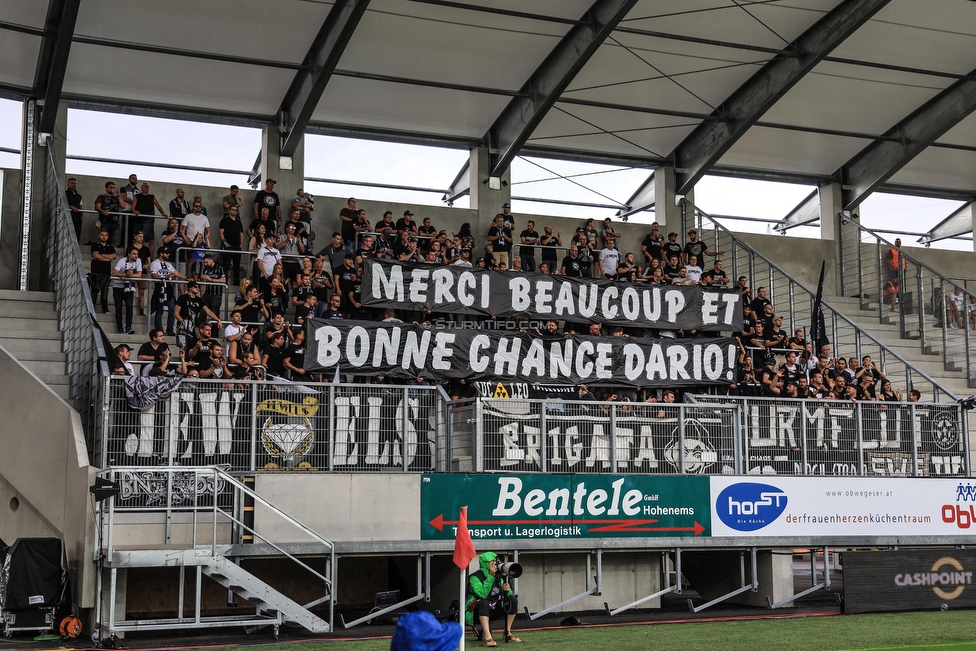 Altach - Sturm Graz
Oesterreichische Fussball Bundesliga, 6. Runde, SCR Altach - SK Sturm Graz, Stadion Schnabelholz Altach, 01.09.2019. 

Foto zeigt Fans von Sturm mit einem Spruchband
Schlüsselwörter: maresic