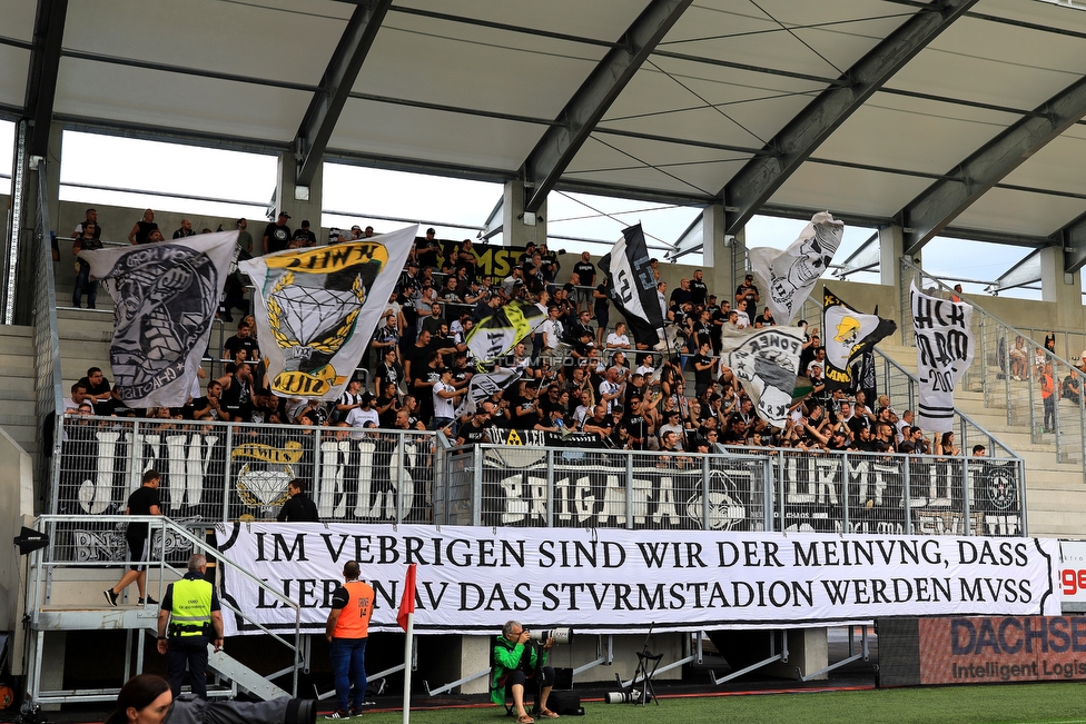 Altach - Sturm Graz
Oesterreichische Fussball Bundesliga, 6. Runde, SCR Altach - SK Sturm Graz, Stadion Schnabelholz Altach, 01.09.2019. 

Foto zeigt Fans von Sturm mit einem Spruchband
Schlüsselwörter: sturmstadion