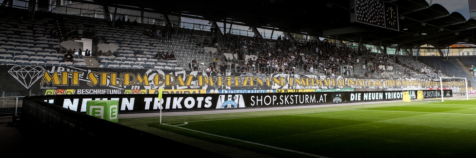 Sturm Graz - LASK
Oesterreichische Fussball Bundesliga, 7. Runde, SK Sturm Graz - LASK, Stadion Liebenau Graz, 14.09.2019. 

Foto zeigt Fans von Sturm mit einem Spruchband
