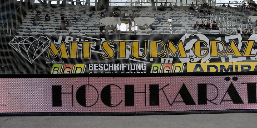 Sturm Graz - LASK
Oesterreichische Fussball Bundesliga, 7. Runde, SK Sturm Graz - LASK, Stadion Liebenau Graz, 14.09.2019. 

Foto zeigt Fans von Sturm mit einem Spruchband
